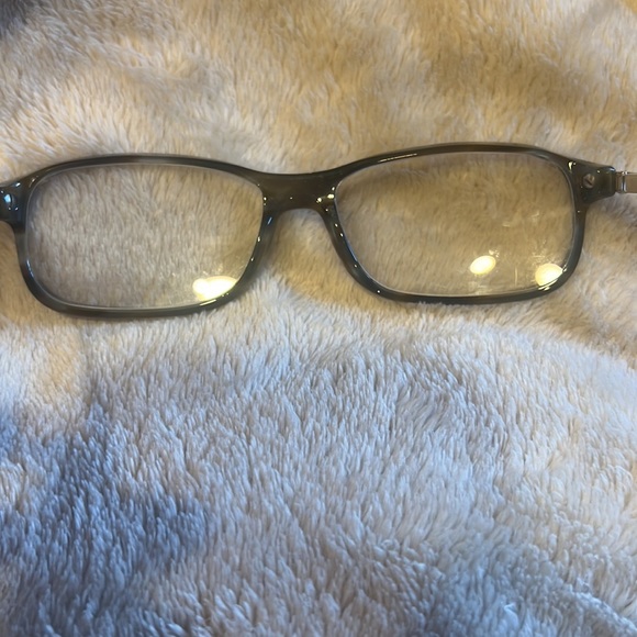Cartier beautiful eyeglasses! Never worn. Missed the return window! - Picture 4 of 7